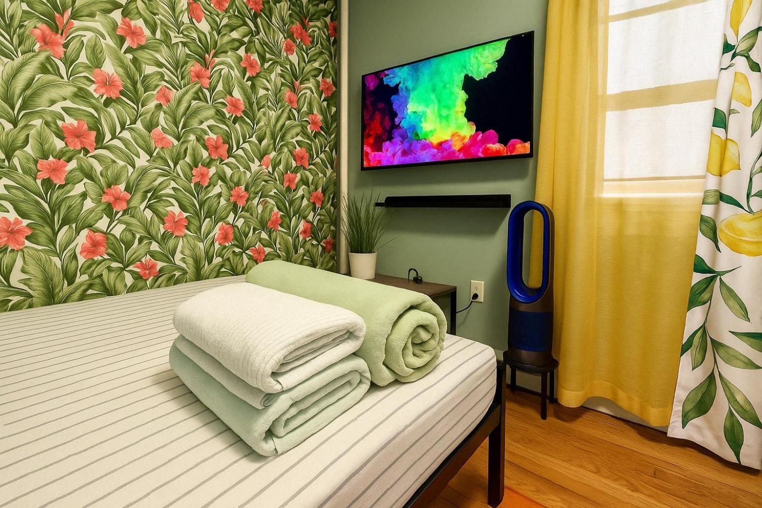 Tropical Comfort Room In Harlem Cozy Stay With Snacks & Style 纽约 外观 照片